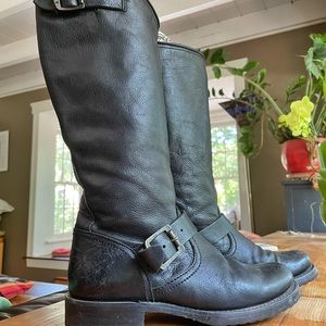 Black 7.5 woman’s Frye tall boot